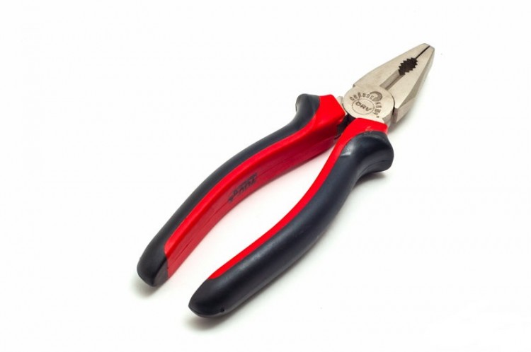 Пассатижи 160мм с красно-черной ручкой PROFFI Сервис Ключ